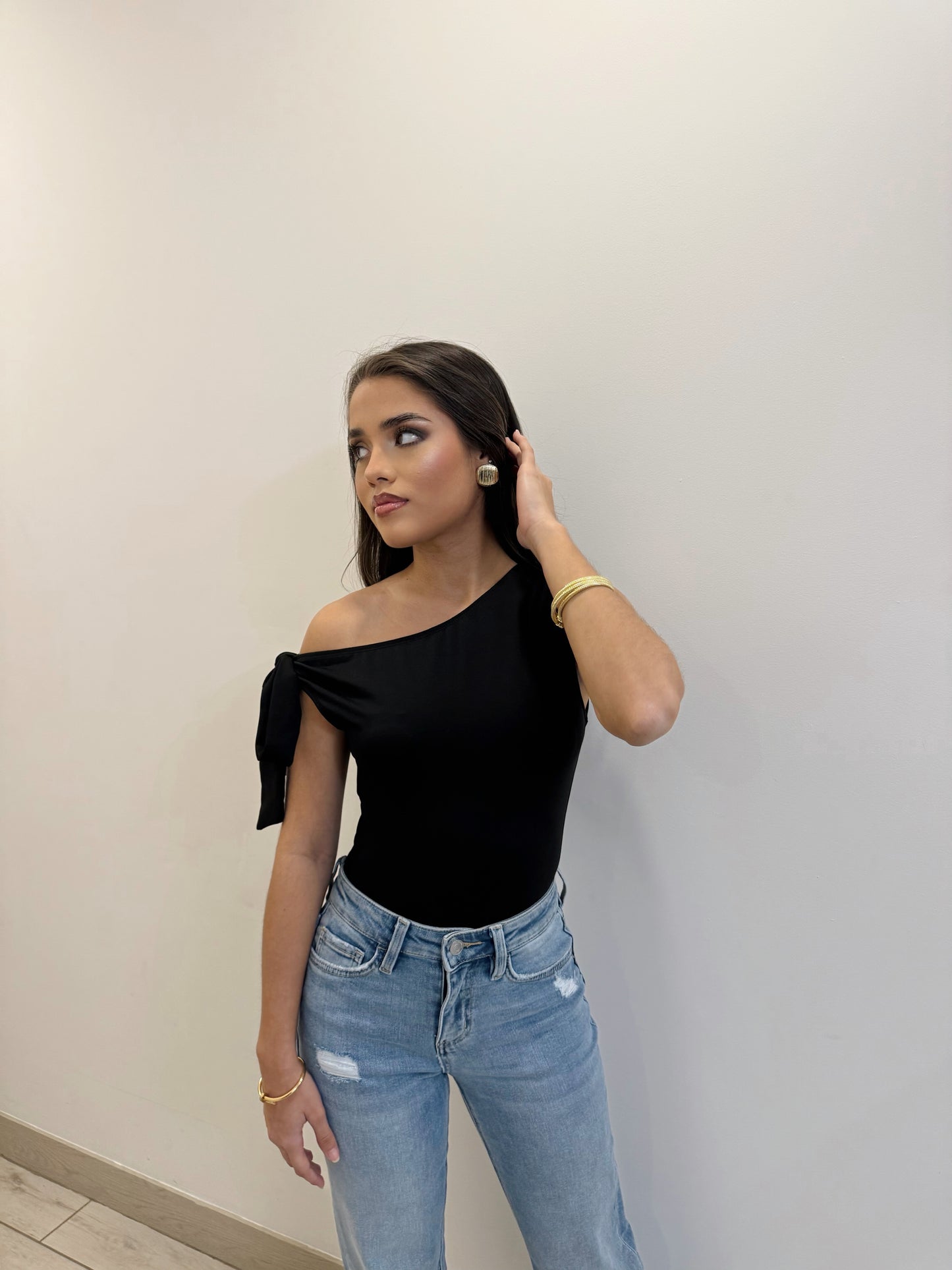 Black One Shoulder Bodysuit